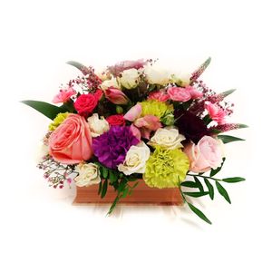 Aranjament floral in cutie tip carte