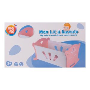 Patut din lemn pentru papusi One Two Fun