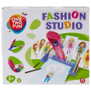 Rik & Rok - Studio moda cu proiector