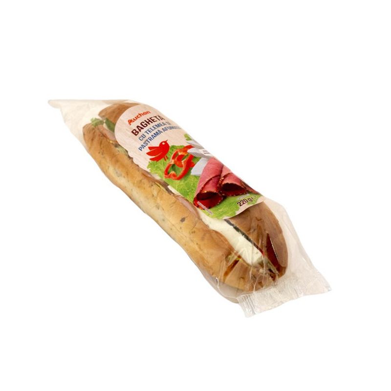 bagheta-cu-telemea-si-pastrama-afumata-auchan-220-g