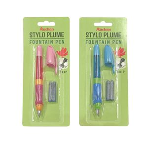 Stilou ergonomic cu 2 rezerve Auchan, diverse modele