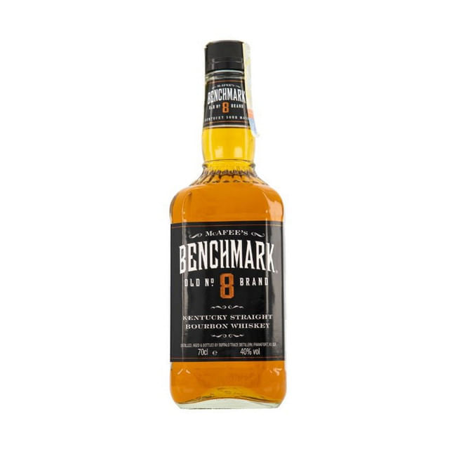 whisky-benchmark-8-kentucky-straight-bourbon-40-alcool-0-7l-sgr