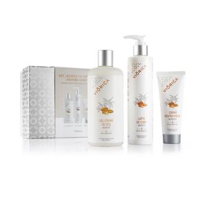 Set pentru cadou Viorica Rasfat cu flori de migdal: crema de dus, 500 ml + lapte de corp, 250 ml + crema de maini, 75 ml