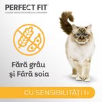 hrana-umeda-pentru-pisici-sensibile-adulte-perfect-fit--cu-pui-si-somon-in-sos-4-x-85-g
