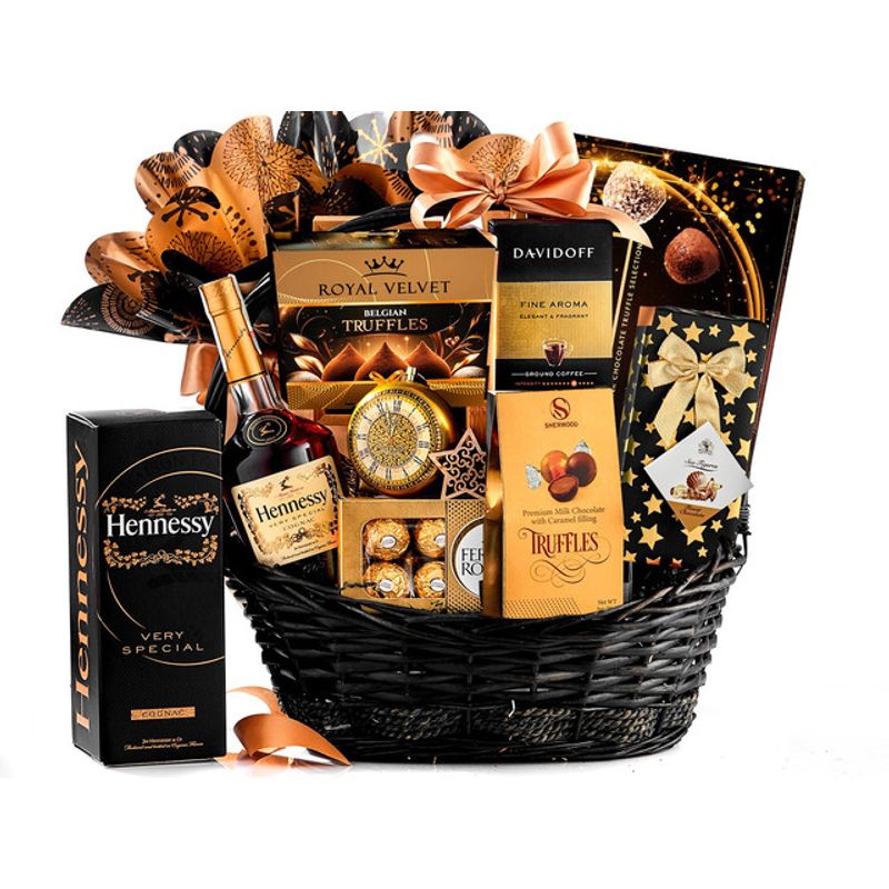 cos-pentru-cadou-hennessy-very-special-coniac-hennessy-panettone-cafea-davidoff-si-dulciuri