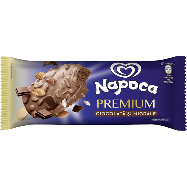 inghetata-pe-bat-cu-fructe-de-padure-glazura-cu-ciocolata-alba-si-migdale-prajite-napoca-premium-110-ml