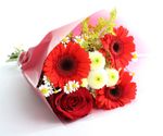 buchet-mix-rosu-inaltime-40-cm-multicolor