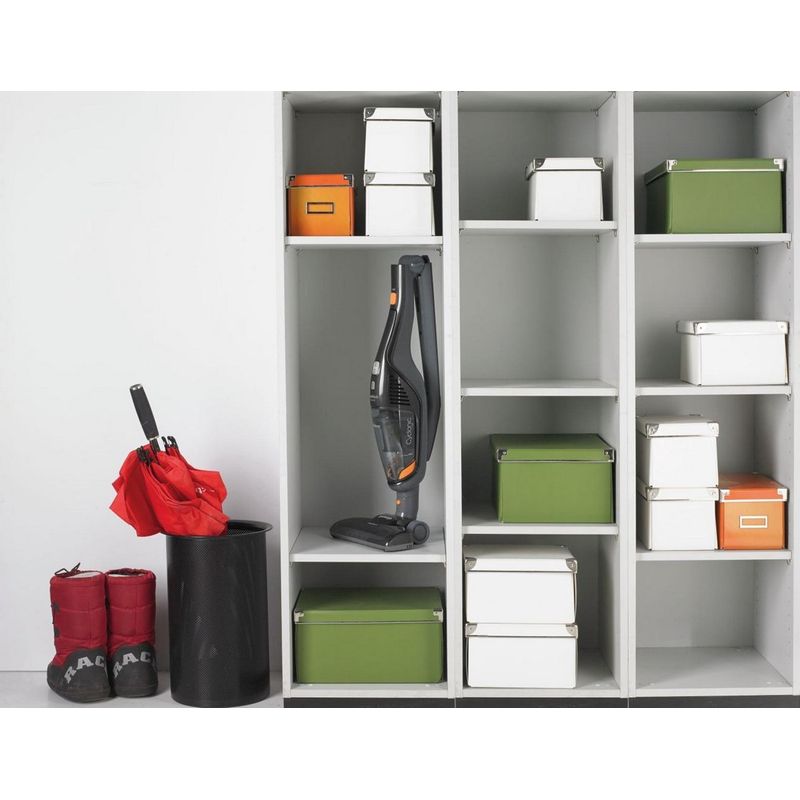 aspirator-vertical-gorenje-svc144fbk-0-6-l-14-4v-autonomie-38-min-iluminare-led-negru