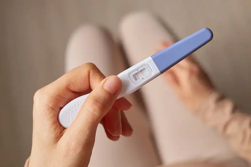 Test de sarcină și test sarcină – Rezultate rapide, confort la tine acasă Test de sarcină și test sarcină, metode rapide și sigure pentru confirmare